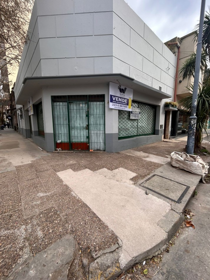 VENTA LOCAL DE 150 METROS EN SAN MARTIN Y JUJUY 