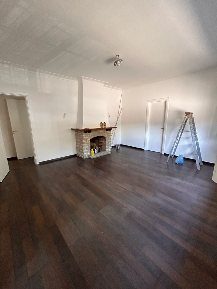 ALQUILER PARA USO COMERCIAL CASA DE 4 AMBIETES EN FUNES Y 11 DE SEPTIEMBRE