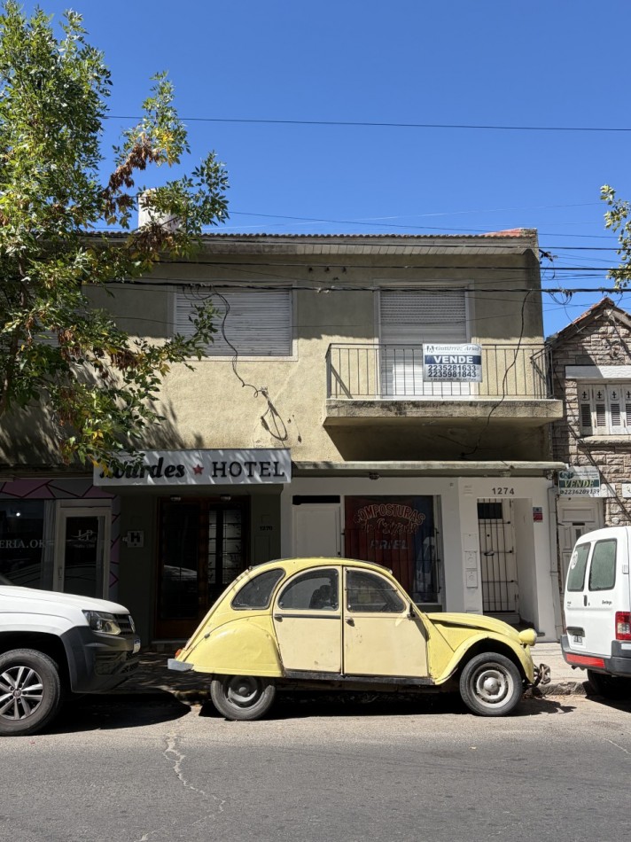 VENTA PH DE 3 AMBIENTES EN SALTA Y 3 DE FEBRERO 