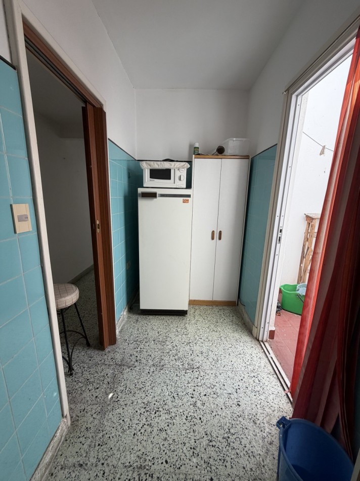VENTA PH DE 3 AMBIENTES EN SALTA Y 3 DE FEBRERO 