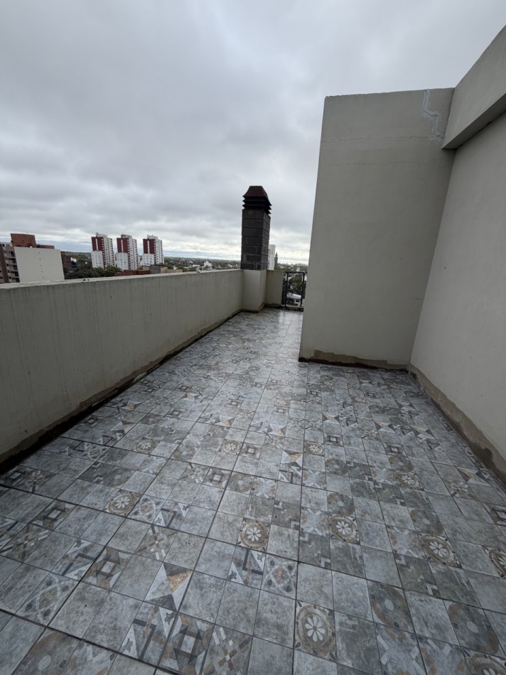 ALQUILER 24 MESES DEPARTAMENTO DE 2 AMBIENTES CON COCHERA Y BAULERA EN RIVADAVIA Y FUNES 