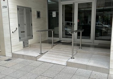 Venta departamento de 1 ambiente en Brown y Las Heras 